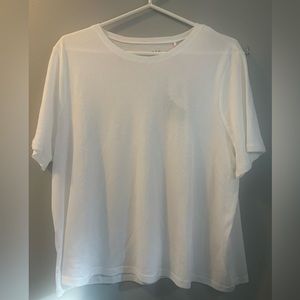 Women’s White Short Sleeve Boden T-shirt. New with tags.